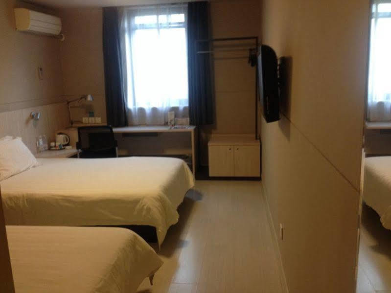 Jinjiang Inn Shanghai Maotai Road Esterno foto